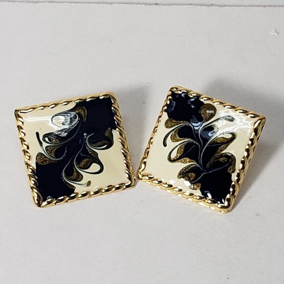 Women's Stunning Gold tone Multi-color Square Stud Earrings - Eye-Catching - Picture 4 of 8